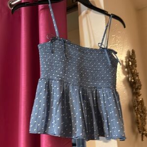 Silky feel American Eagle cute top